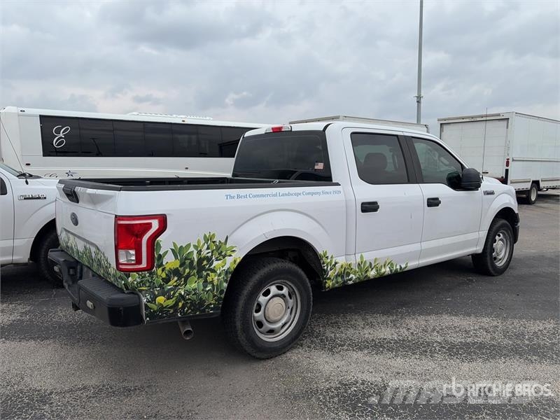 Ford F-150 XL 4x2 Crew Cab Pickup Other