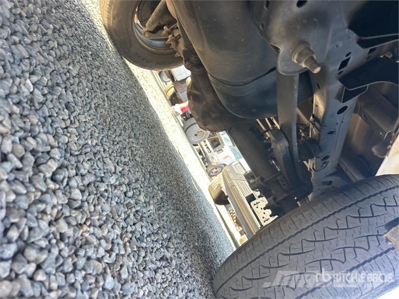 Ford F-150 XL 4x2 Crew Cab Pickup Ostalo