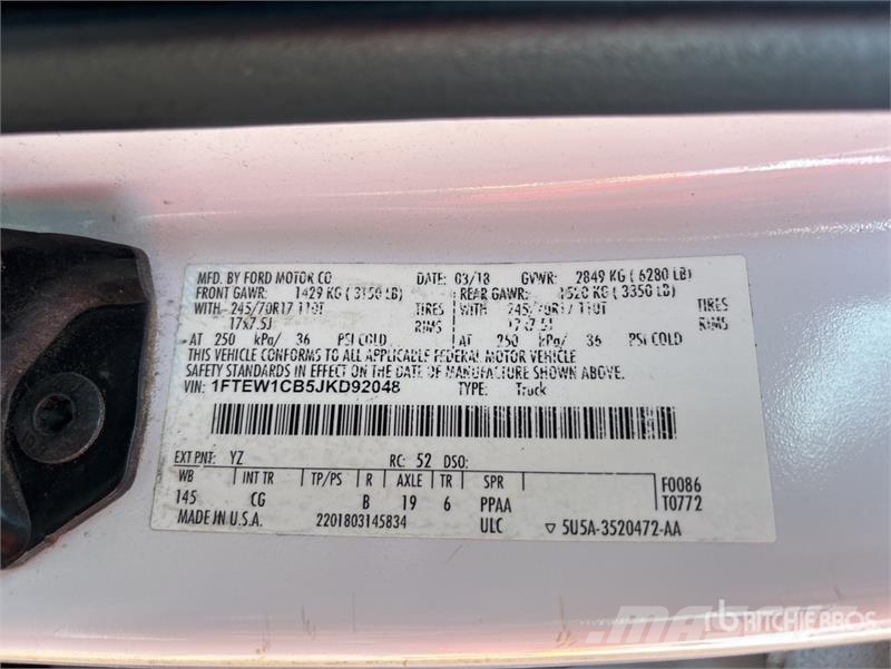 Ford F-150 XL 4x2 Crew Cab Pickup Інше