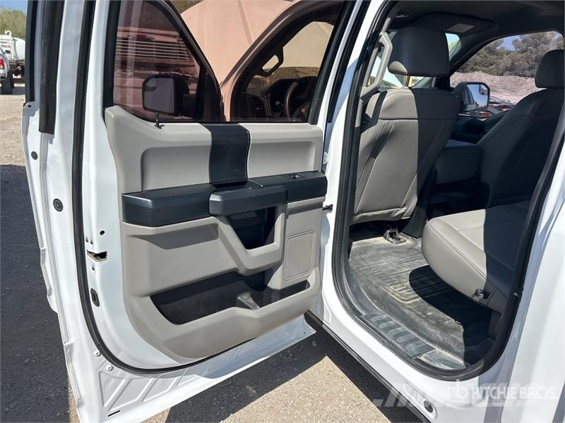 Ford F-150 XL 4x2 Crew Cab Pickup Other