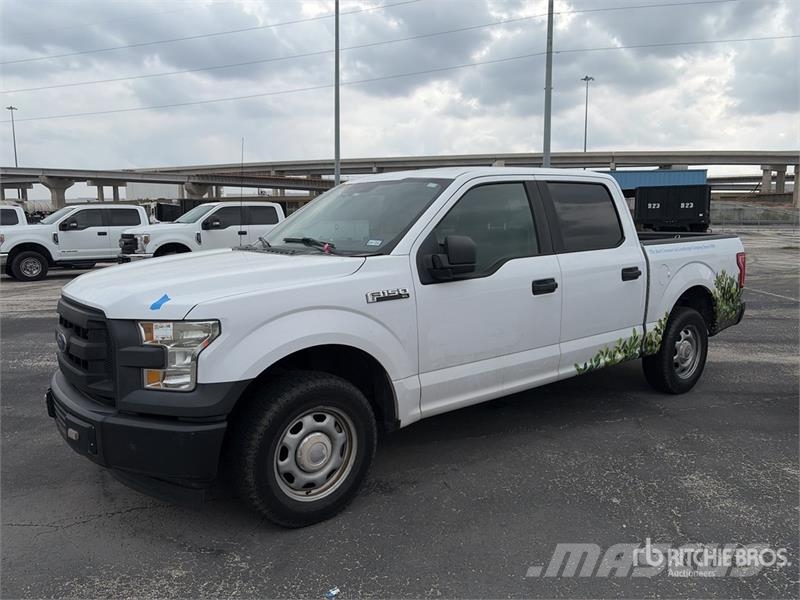 Ford F-150 XL 4x2 Crew Cab Pickup Other