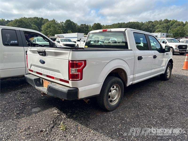 Ford F-150 XL 4x2 Crew Cab Pickup Other