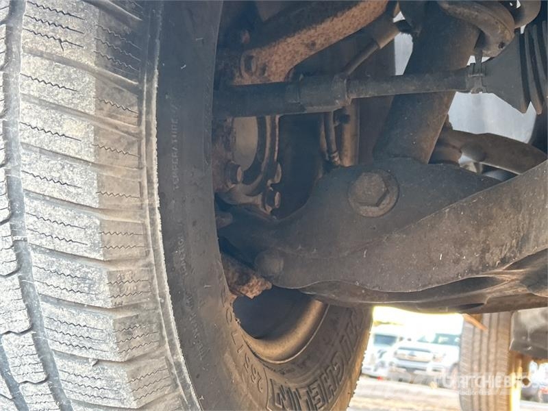 Ford F-150 XL 4x2 Crew Cab Pickup Ostalo