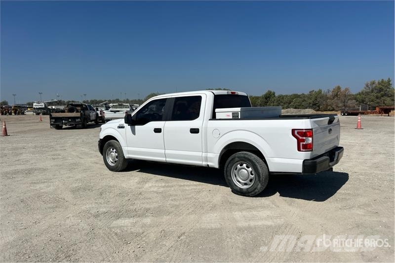 Ford F-150 XL 4x2 Crew Cab Pickup Other
