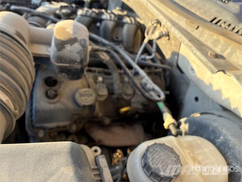 Ford F-150 XL 4x2 Crew Cab Pickup Muut autot
