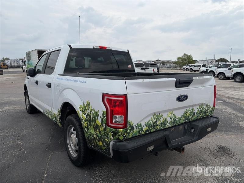 Ford F-150 XL 4x2 Crew Cab Pickup Other