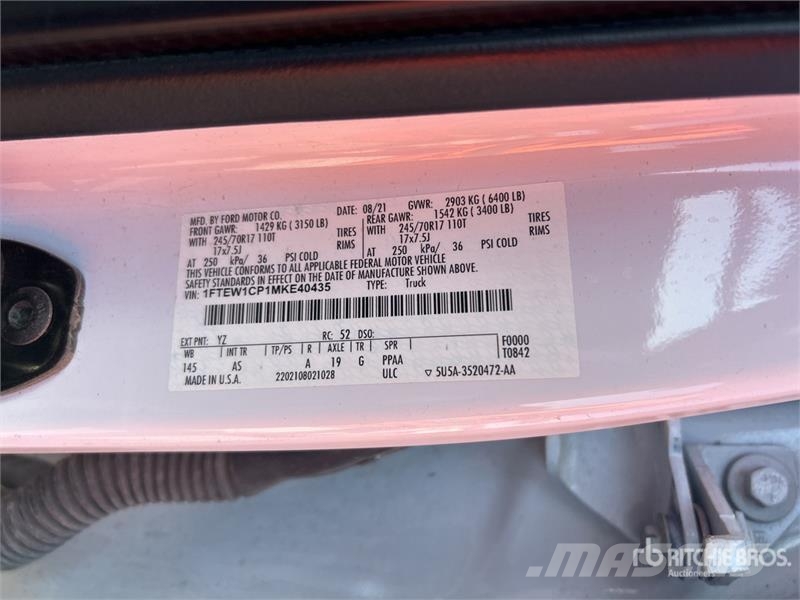Ford F-150 XL 4x2 Crew Cab Pickup Ostalo