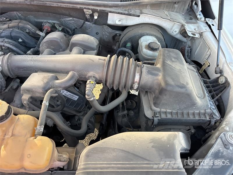 Ford F-150 XL 4x2 Crew Cab Pickup Інше