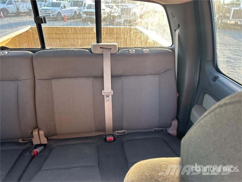 Ford F-150 XL 4x2 Crew Cab Pickup Ostalo