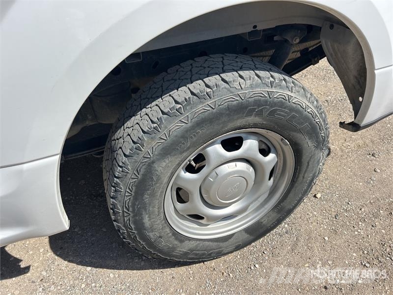 Ford F-150 XL 4x2 Crew Cab Pickup Other