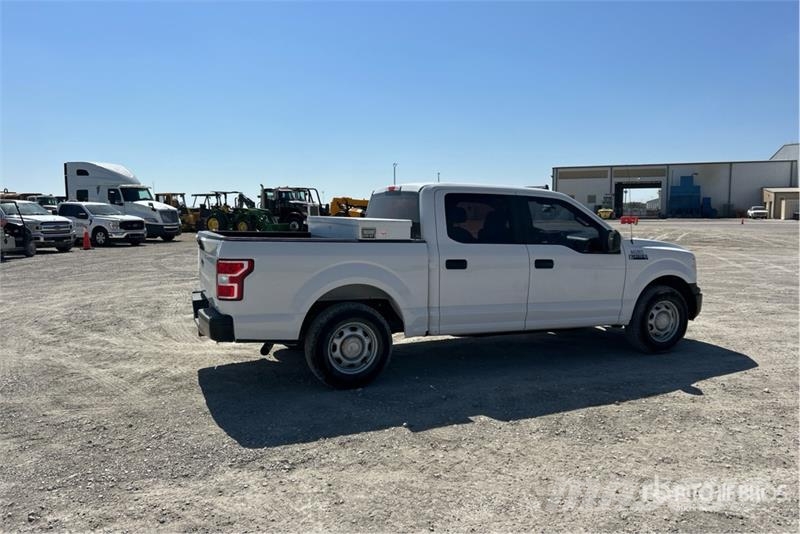 Ford F-150 XL 4x2 Crew Cab Pickup Other