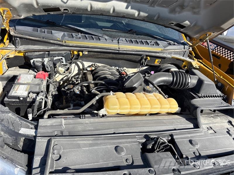 Ford F-150 XL 4x2 Crew Cab Pickup 其他