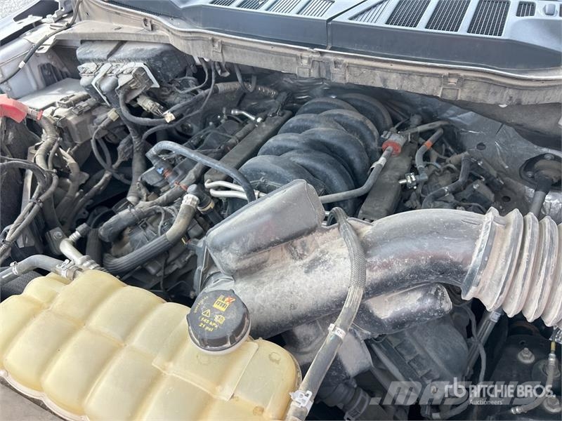 Ford F-150 XL 4x2 Extended Cab Pickup Autre fourgon / utilitaire