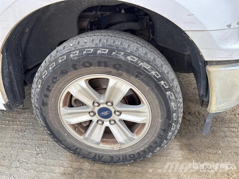 Ford F-150 XL 4x2 Extended Cab Pickup Other