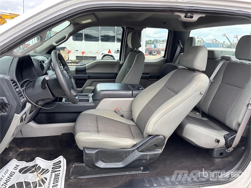Ford F-150 XL 4x2 Extended Cab Pickup Anders