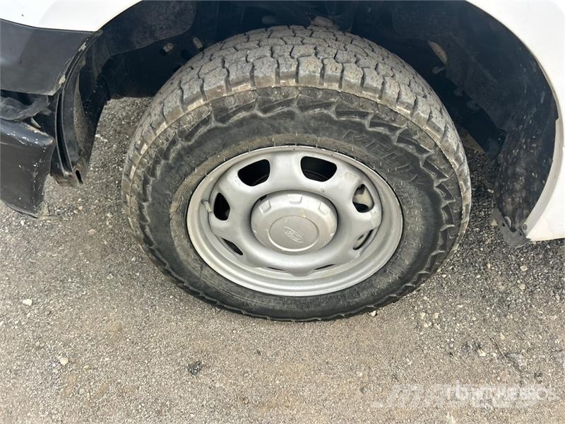 Ford F-150 XL 4x2 Extended Cab Pickup Muu