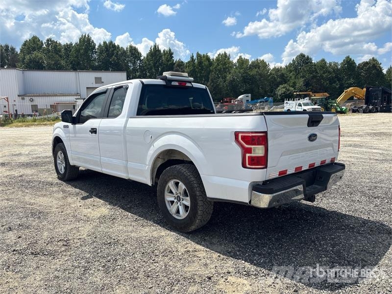 Ford F-150 XL 4x2 Extended Cab Pickup Ostalo