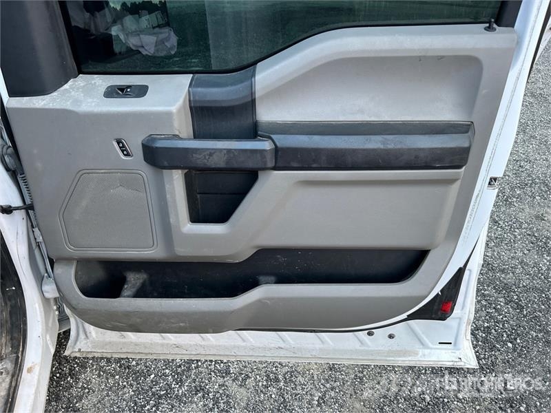 Ford F-150 XL 4x2 Extended Cab Pickup Anders