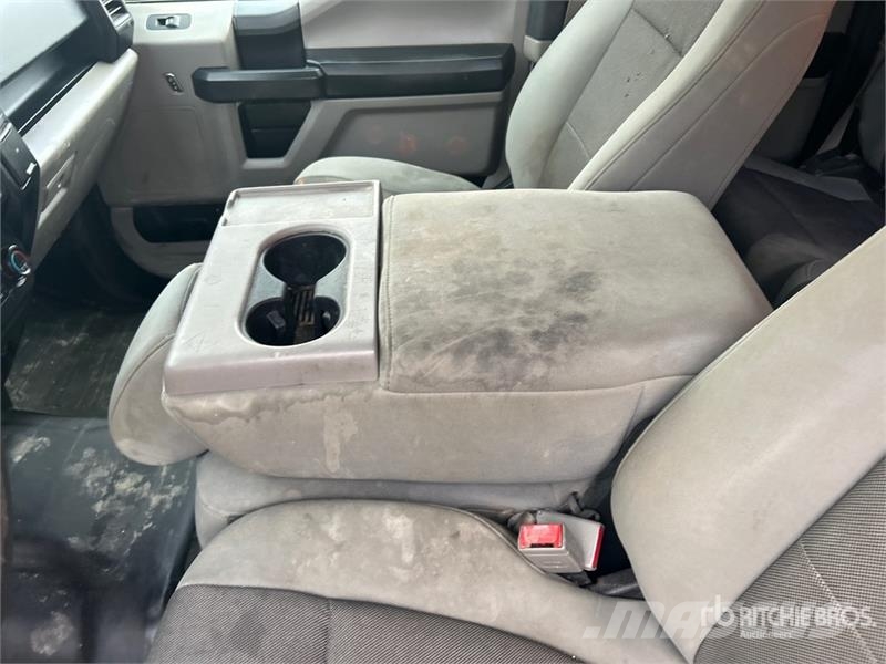 Ford F-150 XL 4x2 Extended Cab Pickup Muu