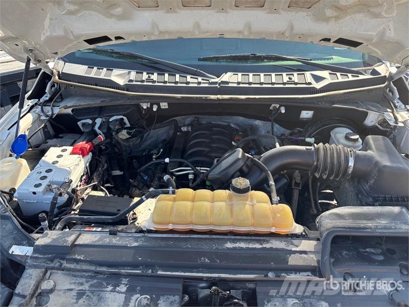 Ford F-150 XL 4x2 Extended Cab Pickup Furgoni altro