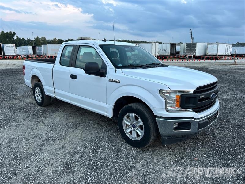 Ford F-150 XL 4x2 Extended Cab Pickup Anders