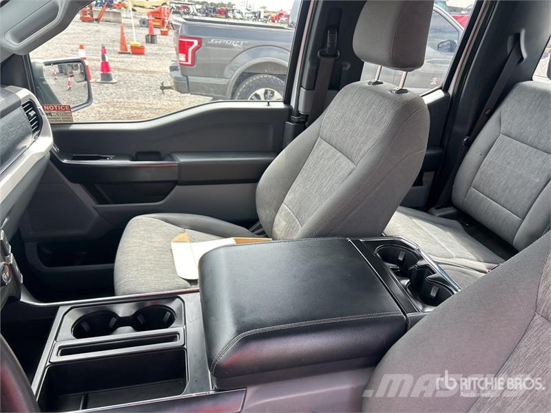Ford F-150 XL 4x2 Extended Cab Pickup 其他
