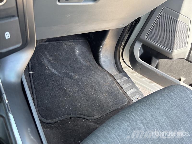 Ford F-150 XL 4x2 Extended Cab Pickup 其他