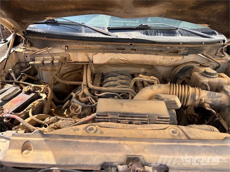 Ford F-150 XL 4x2 Extended Cab Pickup Ostalo