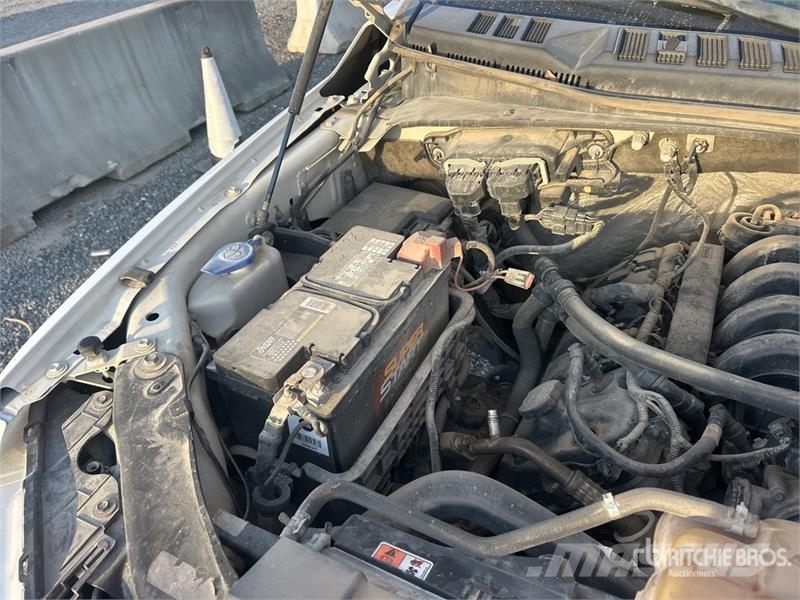 Ford F-150 XL 4x2 Extended Cab Pickup Muu