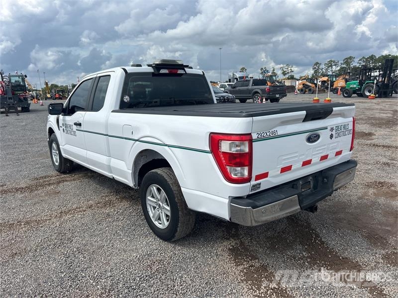 Ford F-150 XL 4x2 Extended Cab Pickup Autre fourgon / utilitaire