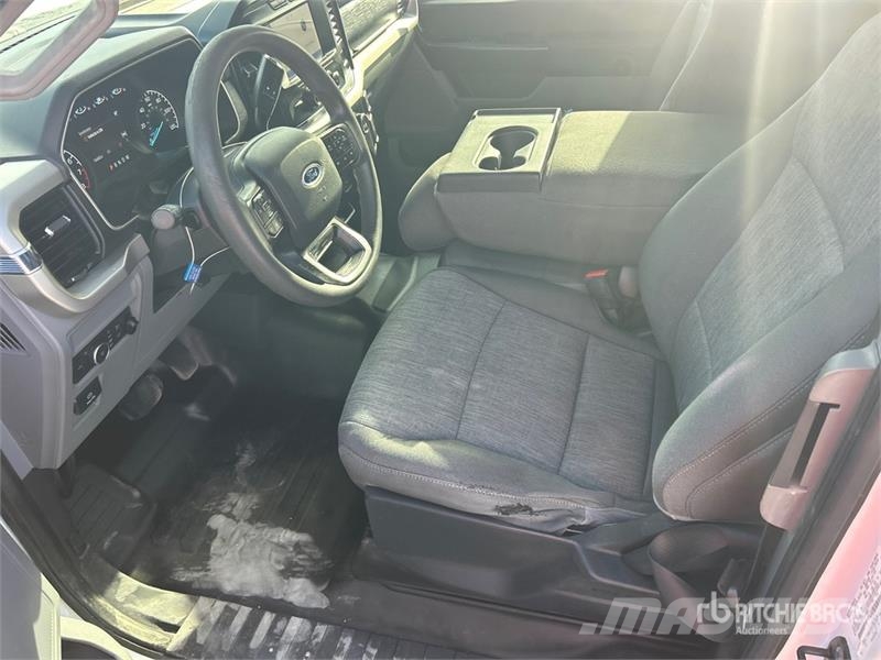 Ford F-150 XL 4x2 Extended Cab Pickup Andre varebiler