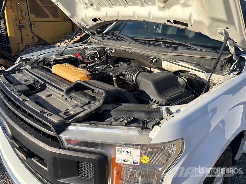 Ford F-150 XL 4x2 Extended Cab Pickup Други