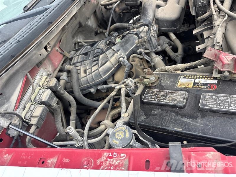 Ford F-150 XL 4x2 Extended Cab Pickup Egyéb