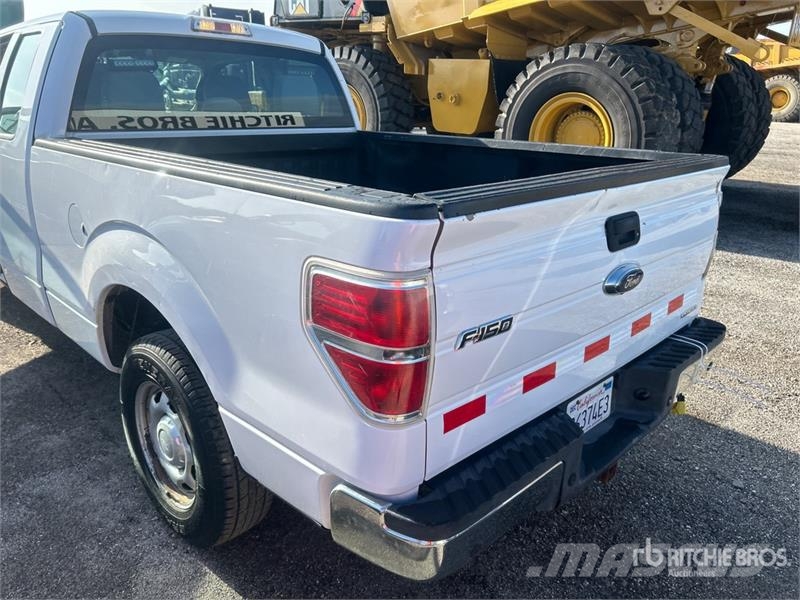 Ford F-150 XL 4x2 Extended Cab Pickup Anders