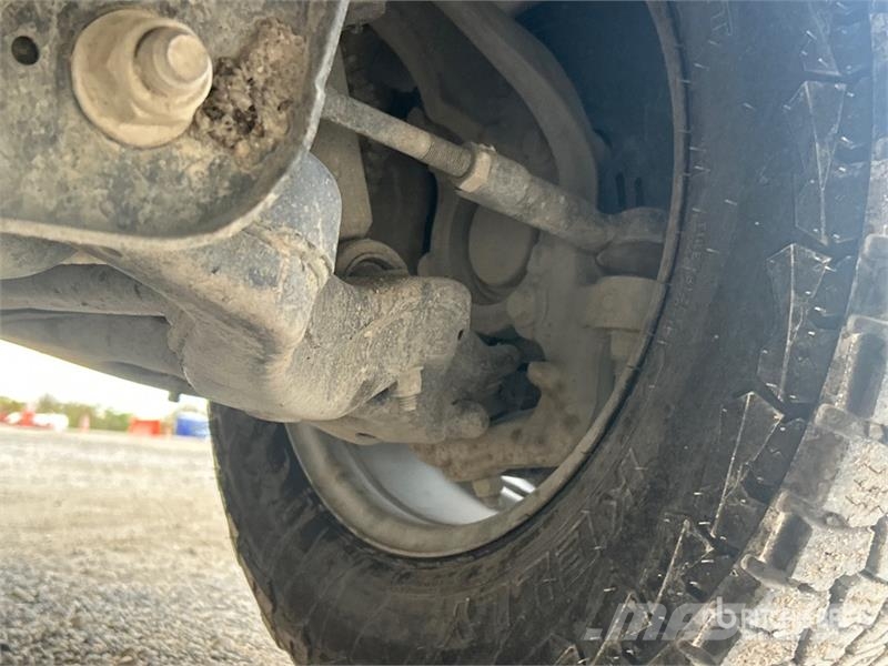 Ford F-150 XL 4x2 Extended Cab Pickup Muu