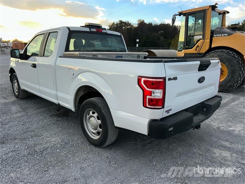 Ford F-150 XL 4x2 Extended Cab Pickup Otras furgonetas