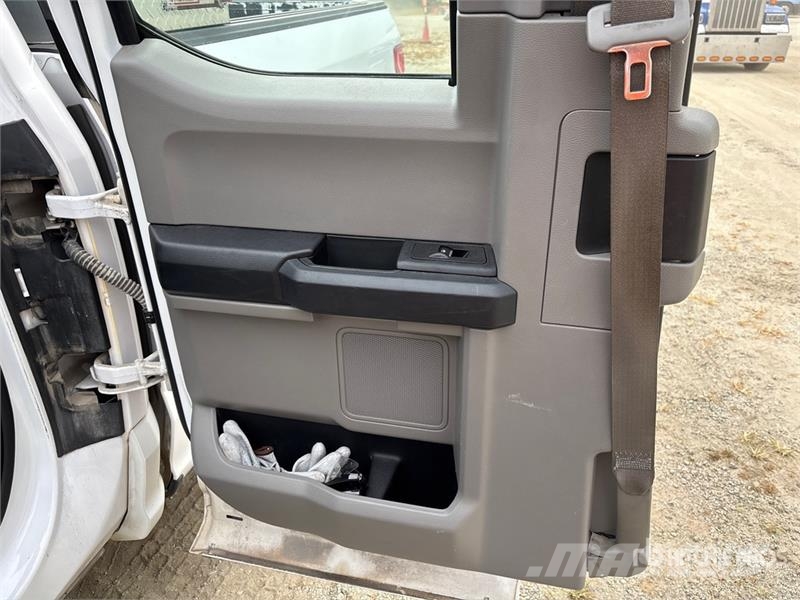 Ford F-150 XL 4x2 Extended Cab Pickup Anders