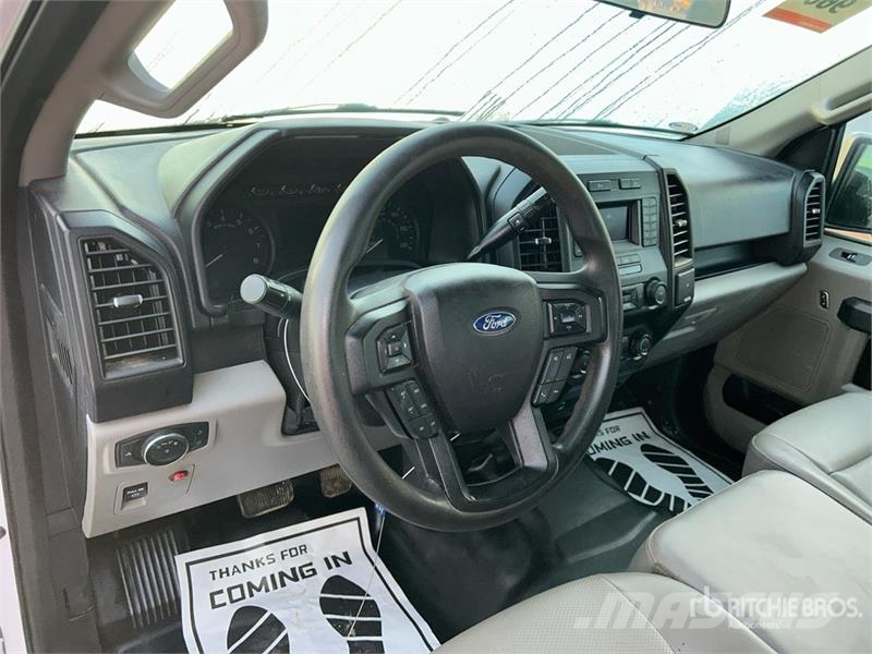 Ford F-150 XL 4x2 Extended Cab Pickup Otras furgonetas