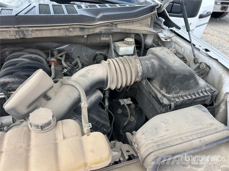 Ford F-150 XL 4x2 Extended Cab Pickup Інше