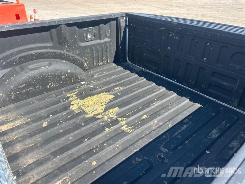 Ford F-150 XL 4x2 Extended Cab Pickup Muu