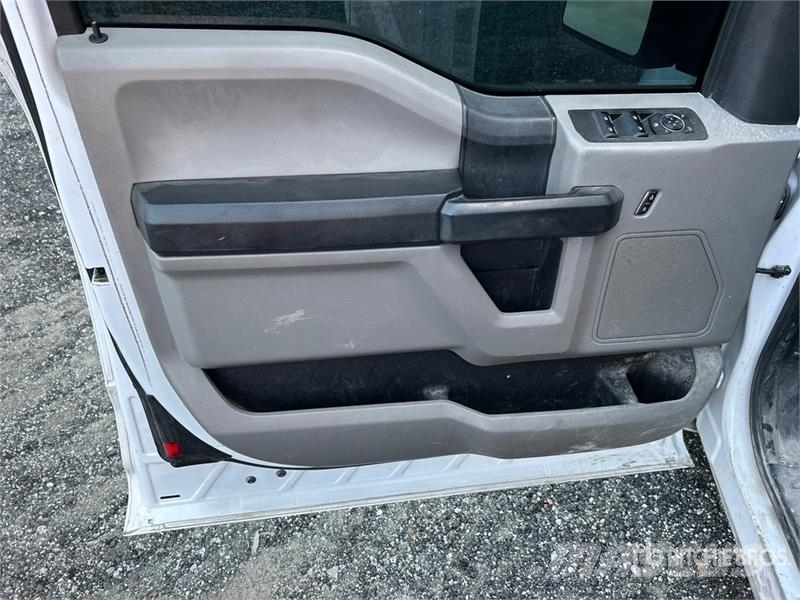 Ford F-150 XL 4x2 Extended Cab Pickup Anders