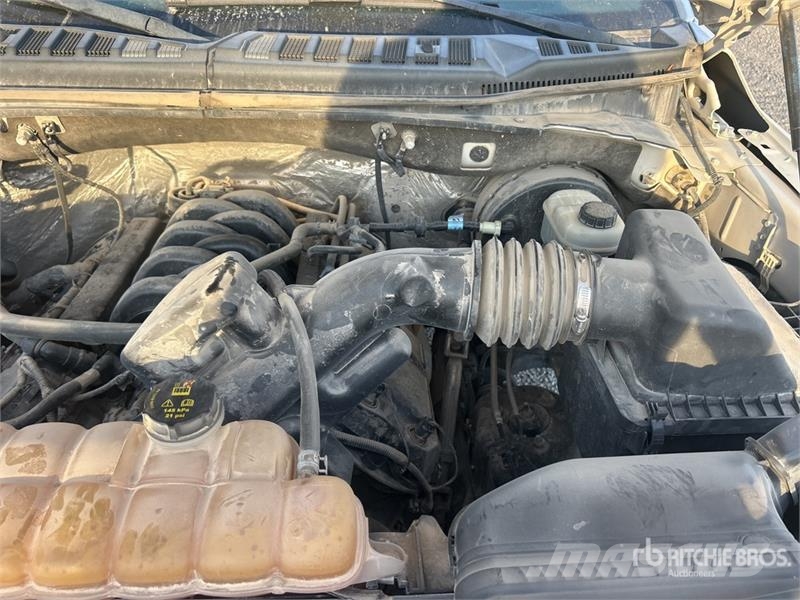 Ford F-150 XL 4x2 Extended Cab Pickup Muu