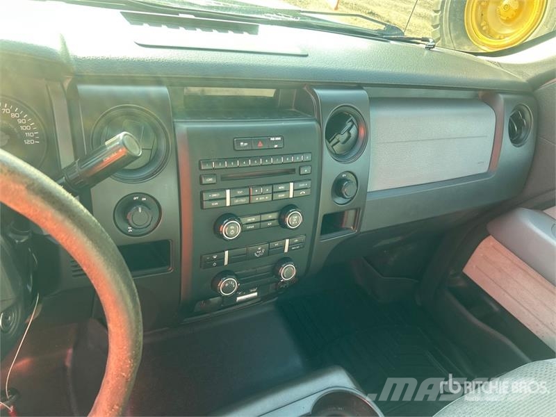 Ford F-150 XL 4x2 Extended Cab Pickup Anders