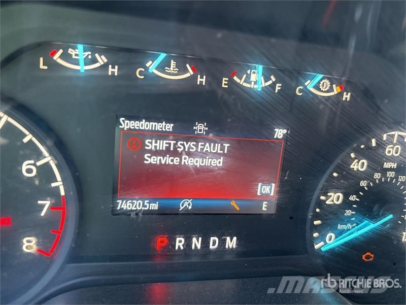 Ford F-150 XL 4x2 Extended Cab Pickup (Inoperable) Ostalo