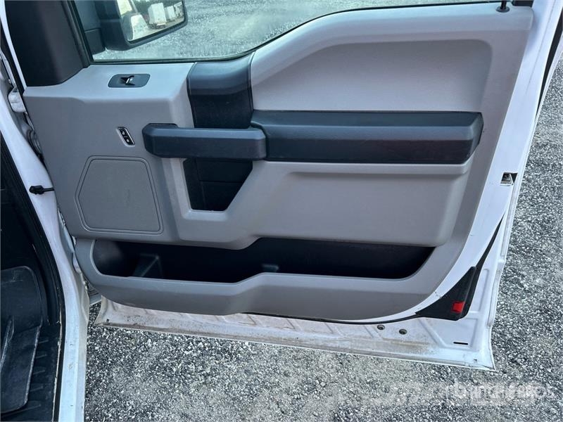 Ford F-150 XL 4x2 Extended Cab Pickup Anders