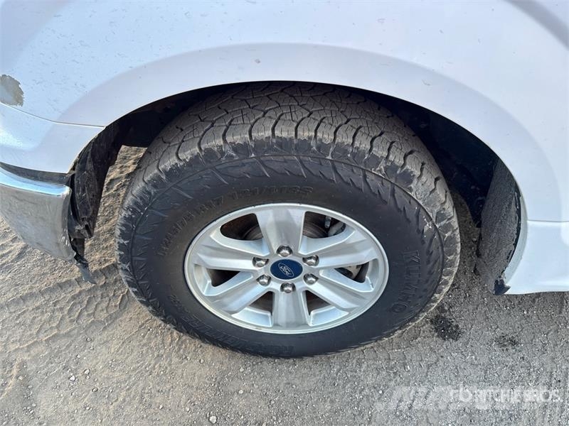 Ford F-150 XL 4x2 Extended Cab Pickup Muut autot