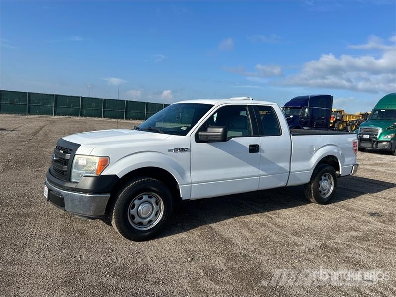 Ford F-150 XL 4x2 Extended Cab Pickup Anders
