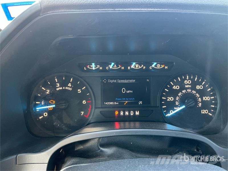 Ford F-150 XL 4x2 Extended Cab Pickup Furgoni altro