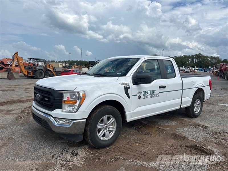 Ford F-150 XL 4x2 Extended Cab Pickup Інше