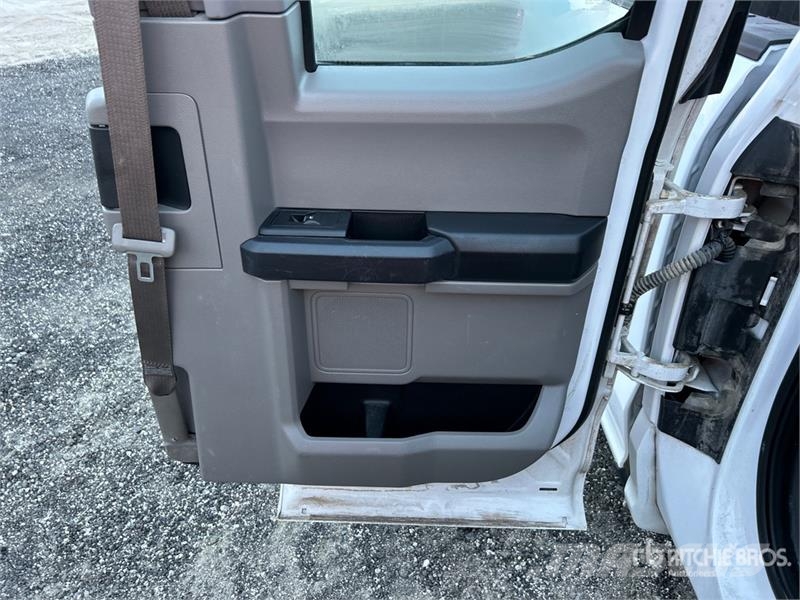 Ford F-150 XL 4x2 Extended Cab Pickup Anders